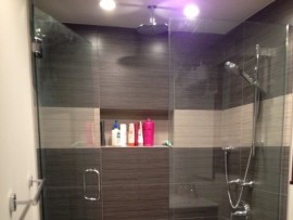 100ehuronthumbnail bathroom