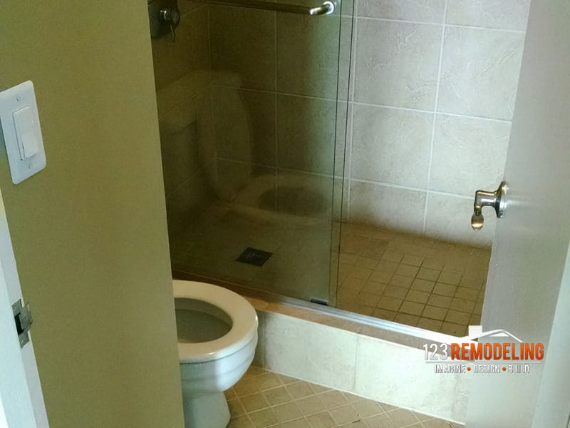 Before Condo Bathroom Remodel at 2020 N Lincoln Park W
