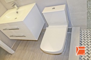 Trend #2 - Square Fixtures