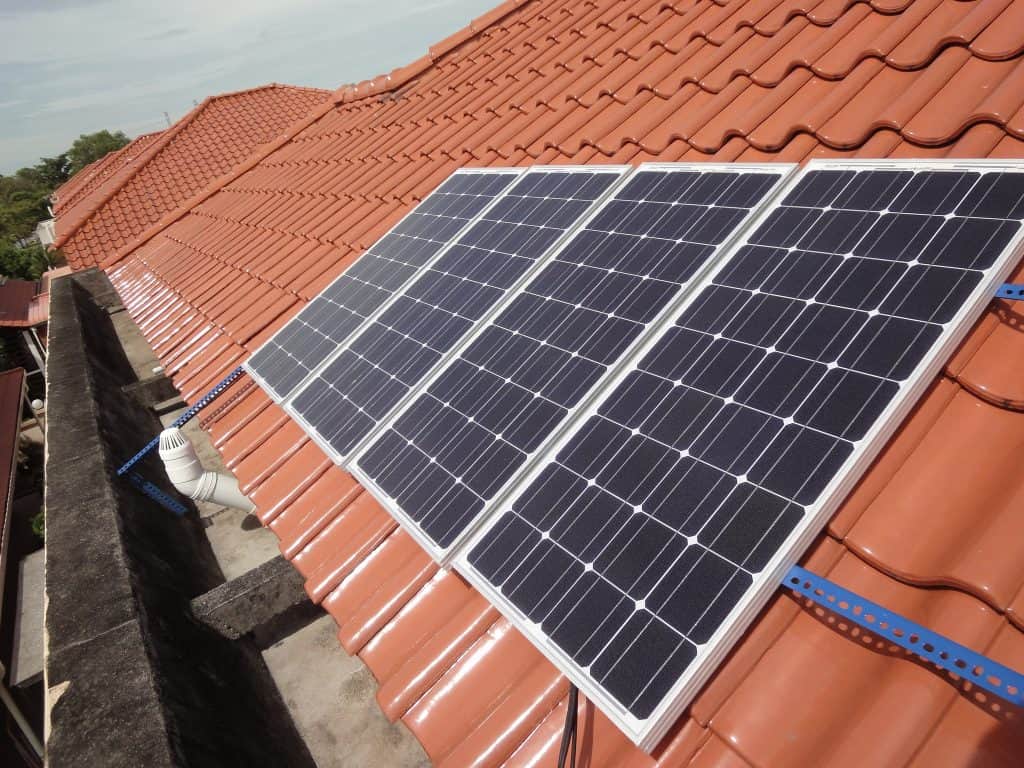 The Pros Cons Of Solar Panels On Your Home 123 Remodeling The Pros Cons Of Solar Panels On Your Home 123 Remodeling
