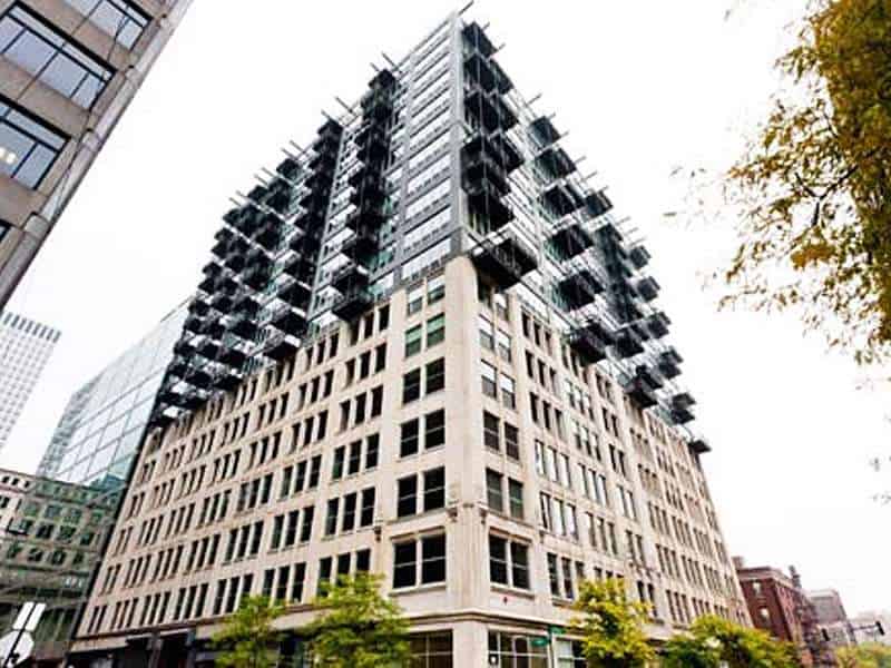 565 Quincy Condominium Remodeling at 565 W Quincy St in Chicago Loop