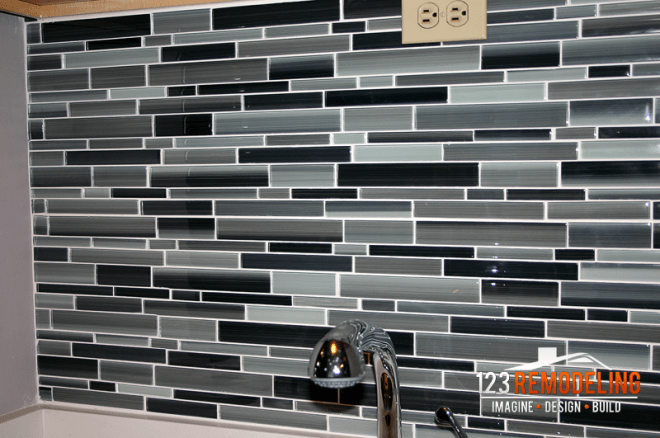 kitchen backsplash remodel chicago by 123 Remodeling 